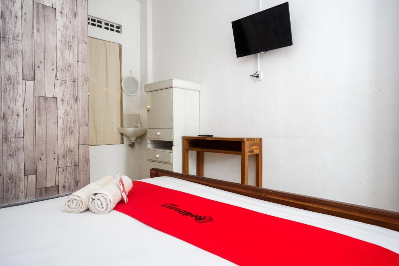 Reddoorz Syariah Near Plengkung Gading 2 Hotel Jogjakarta Buitenkant foto