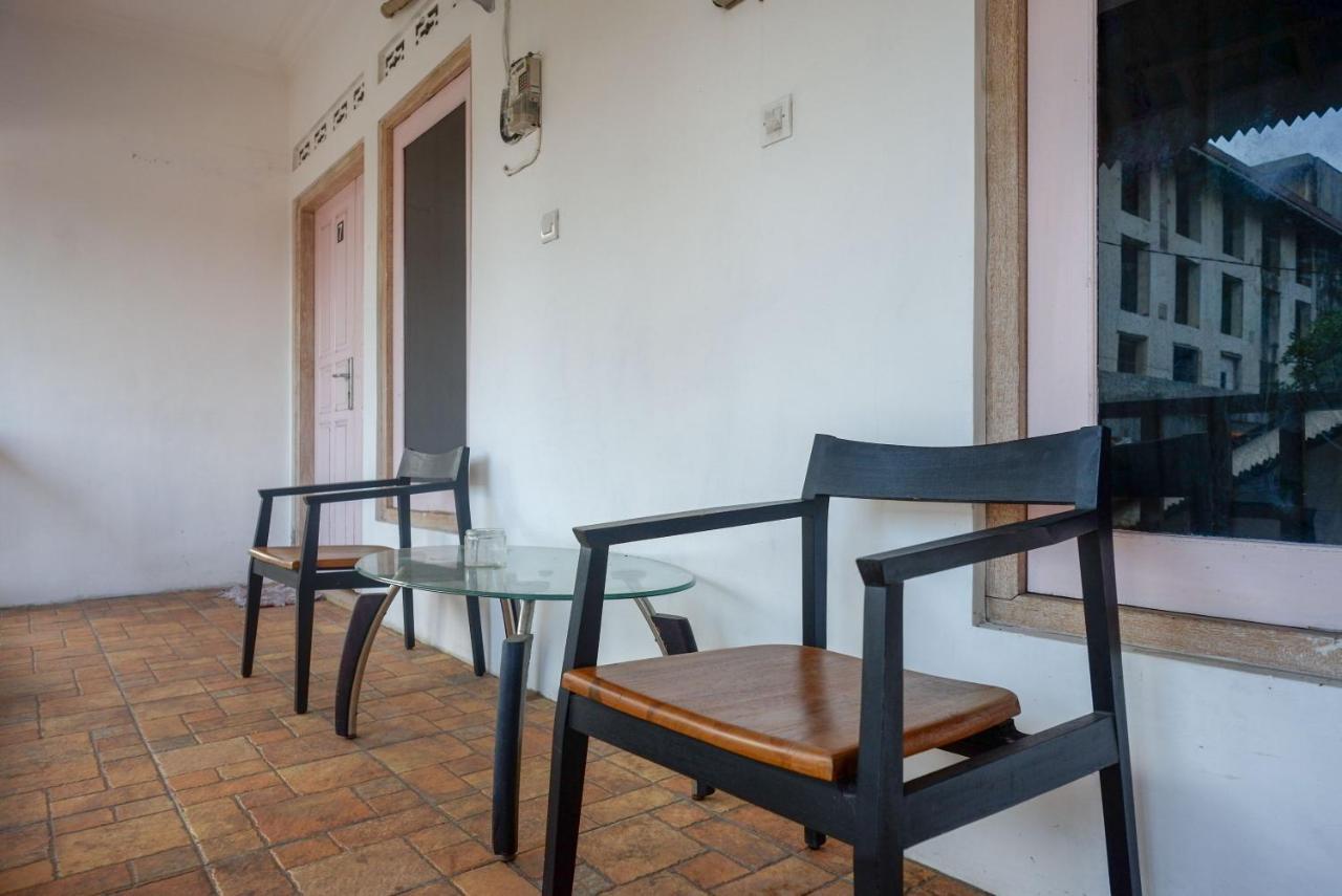 Reddoorz Syariah Near Plengkung Gading 2 Hotel Jogjakarta Buitenkant foto