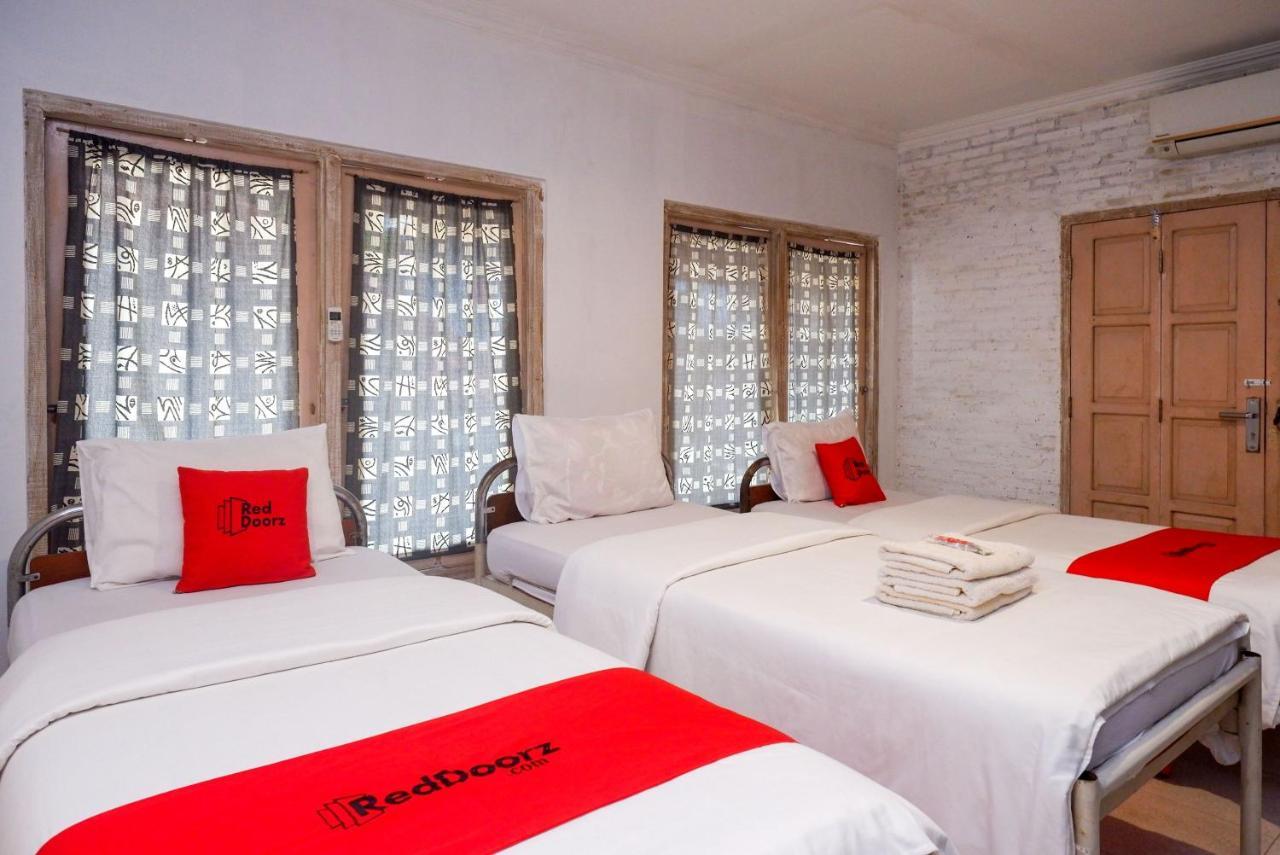 Reddoorz Syariah Near Plengkung Gading 2 Hotel Jogjakarta Buitenkant foto