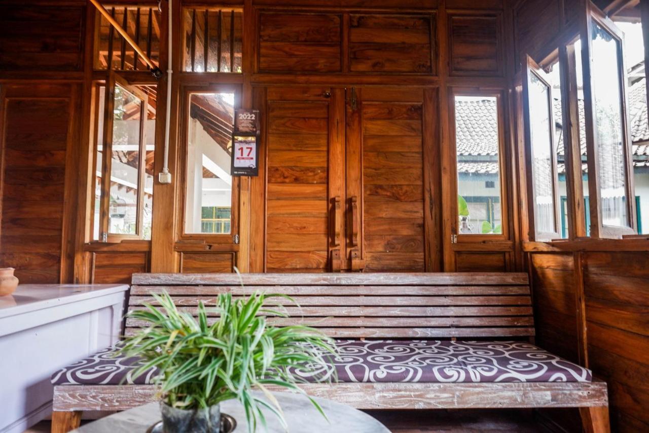 Reddoorz Syariah Near Plengkung Gading 2 Hotel Jogjakarta Buitenkant foto