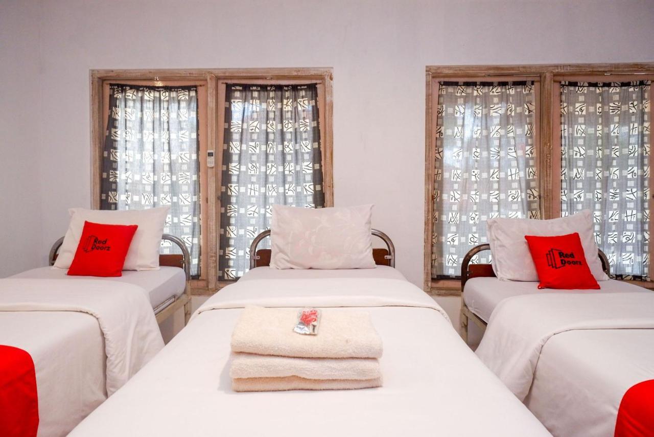 Reddoorz Syariah Near Plengkung Gading 2 Hotel Jogjakarta Buitenkant foto