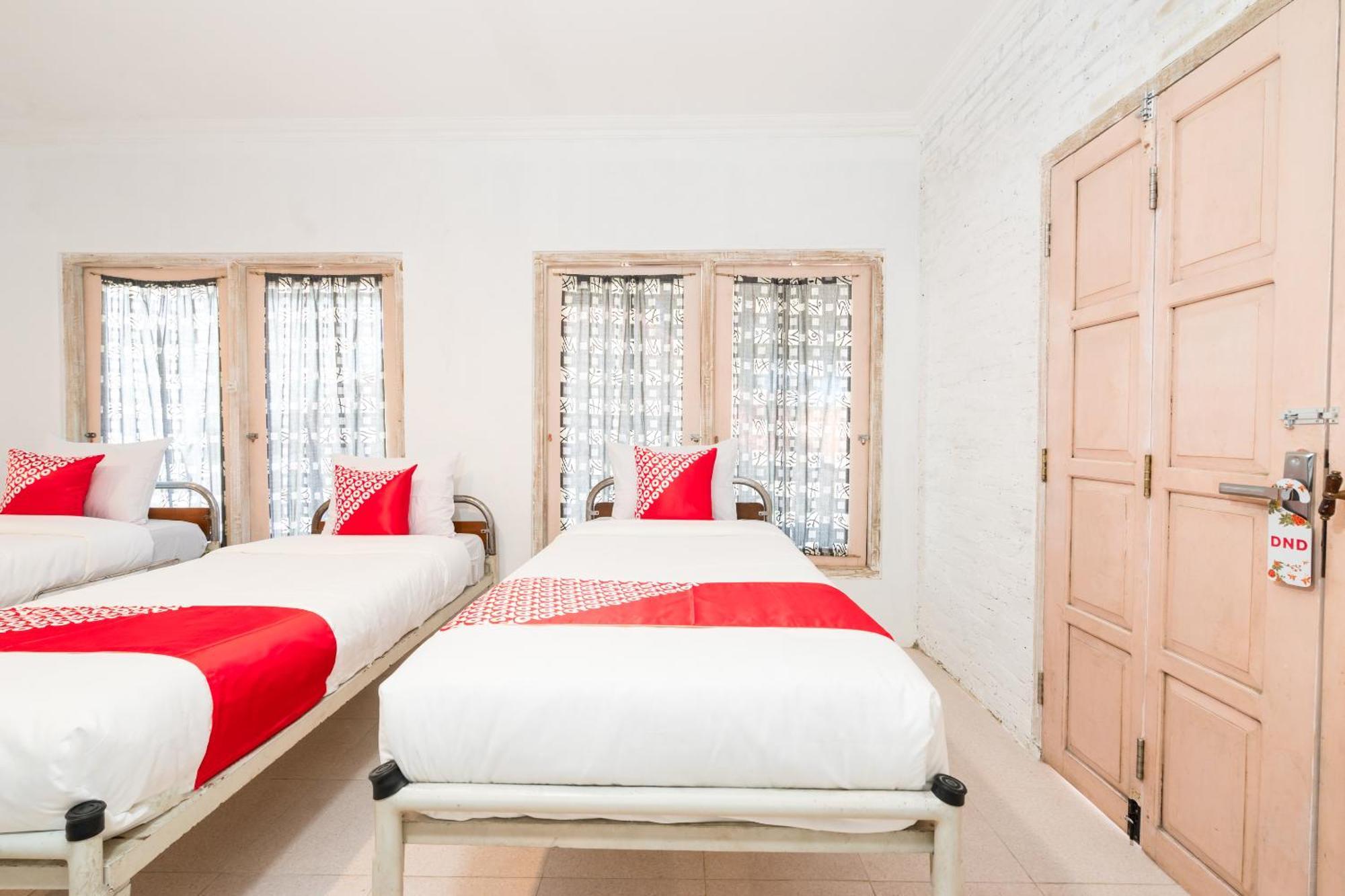 Reddoorz Syariah Near Plengkung Gading 2 Hotel Jogjakarta Buitenkant foto